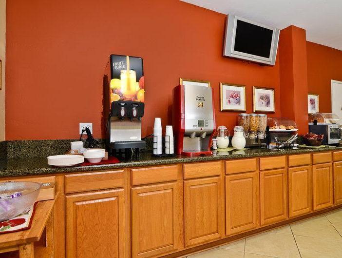 Hotel Pleasant 3*