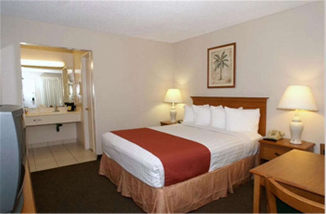Hotel Pleasant 3*